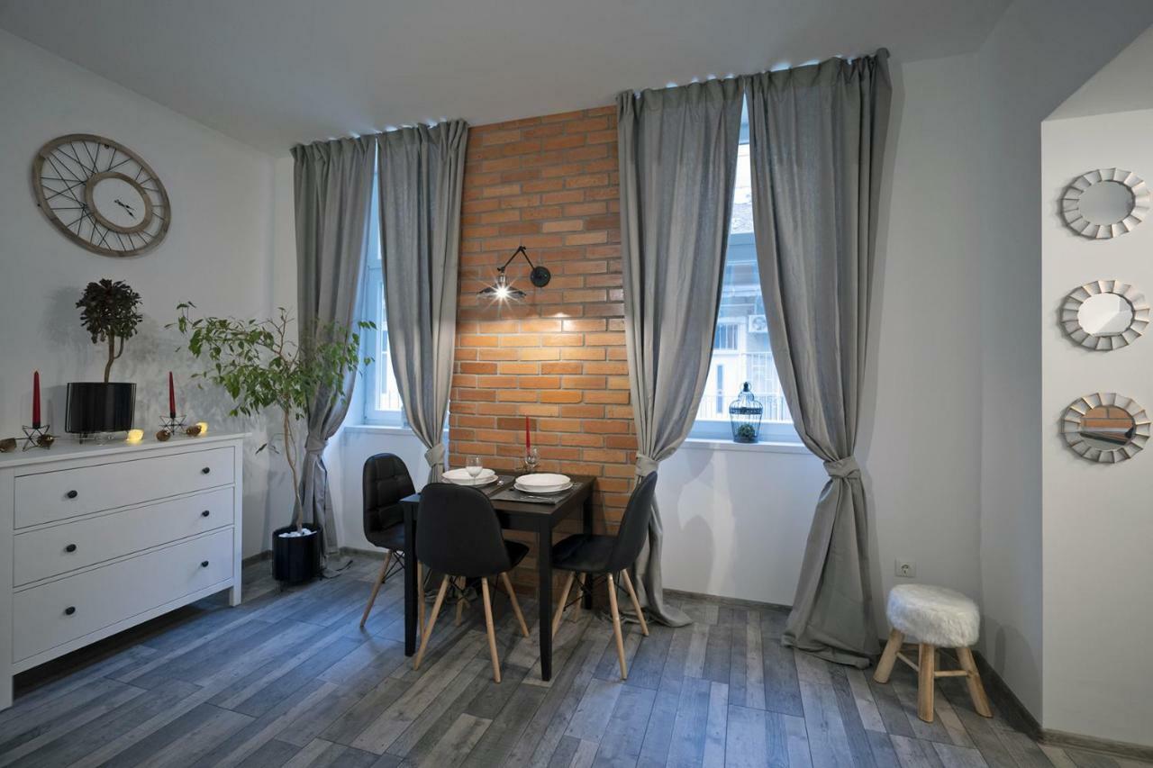 Standard By Hi5 -akacfa 57 Apartment